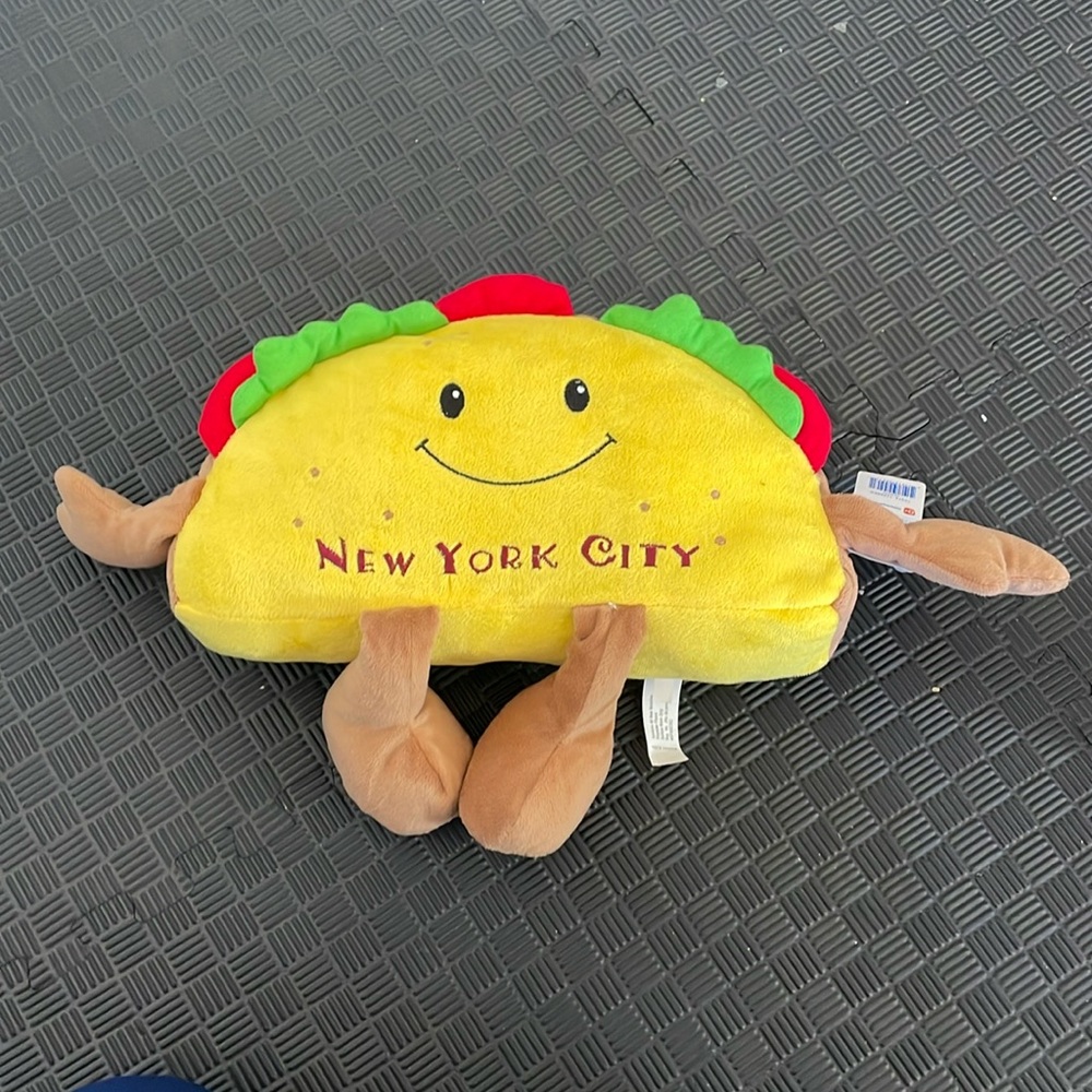 Toys R Us New York City stuffed taco with tag